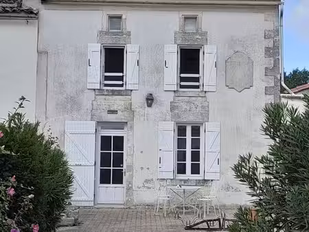 maison t3 entre st laurent et javrezac