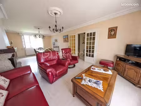 maison 6 pièces 111 m²