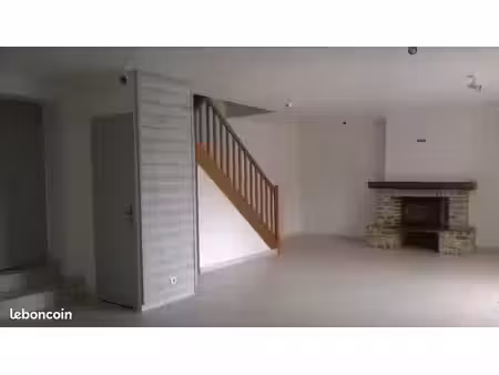 maison en pierres 4 chambres
