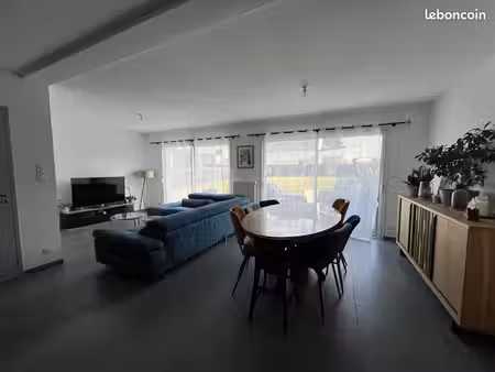 location maison st armel