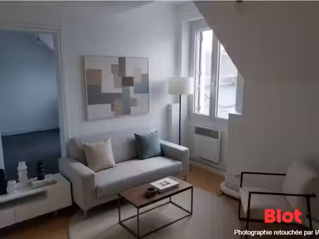 a vendre chez blot immobilier – nantes toutes aides appartement t2 au dernier étage.