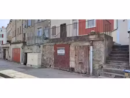 vente maison 2 pièces 61 m² à billom (63160)  23 750 €