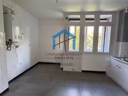 rive de gier : le clair vivre - f3 de 80m2 avec garage