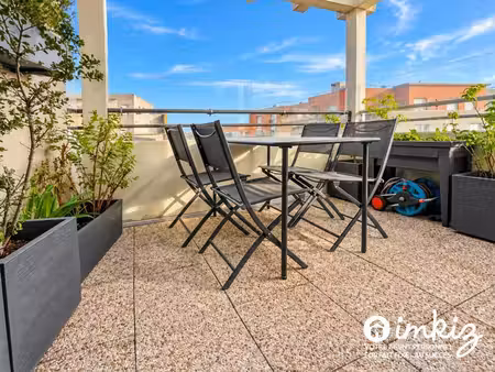duplex 99m² rénové  terrasse - climatisé - 2 boxes