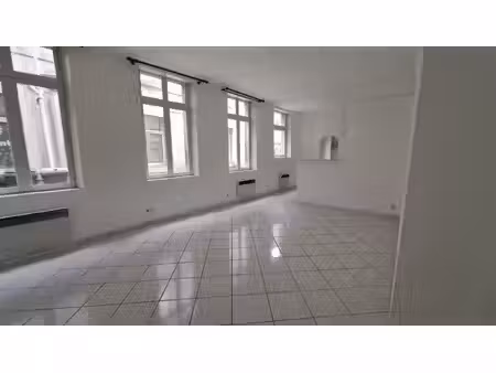 appartement à vendre 5 pièces saint quentin  place de l'hotel de ville (02100)