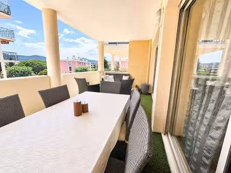 appartement hyères 4 pièce(s) 95 m2