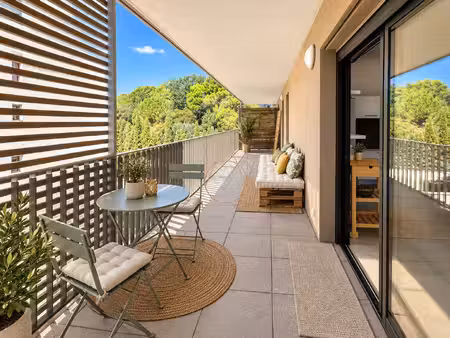 t3 – 60 m² avec terrasse de 33 m² et garage – montpellier