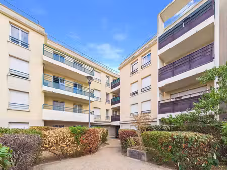 grand appartement 4 chambres