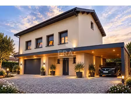 maison de 240 m2 garege et carport