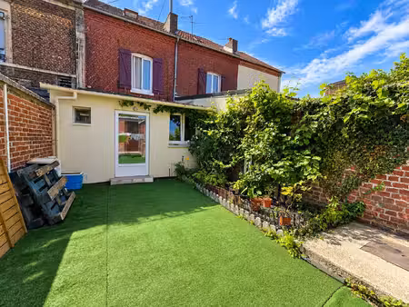 a louer - maison de ville 3 chambres avec jardin - proche gare