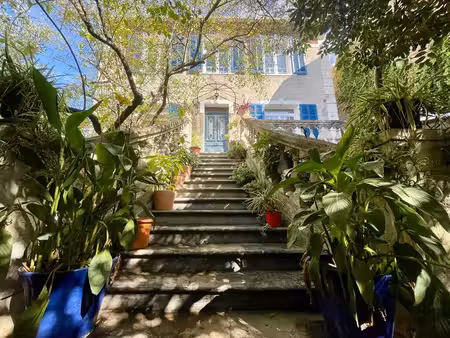 maison de charme art-déco et ses dépendances avec jardin et terrasse - toulon (83200)