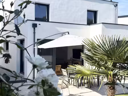 vannes tréhuinec maison récente 2021  4 chambres  jardin s