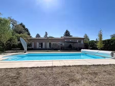 villa 7 pieces a balma de 209 m² sur parcelle de 1 889 m² de plain-pied