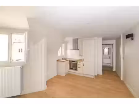vente appartement 2 pièces 30.43 m² à paris 15ème (75015)  435 000 €