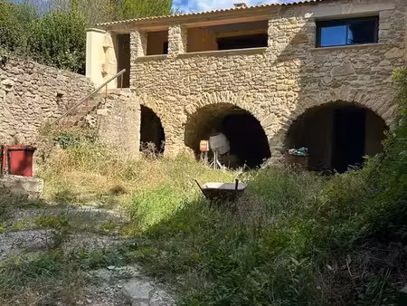 maison de village à rénover avec jardin