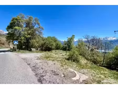 saint-apollinaire – emplacement privatif 197 m² avec vue sur le lac de serre ponçon