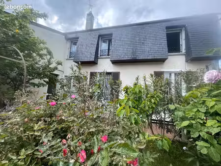 pavillon 3 pièces 85 m²
