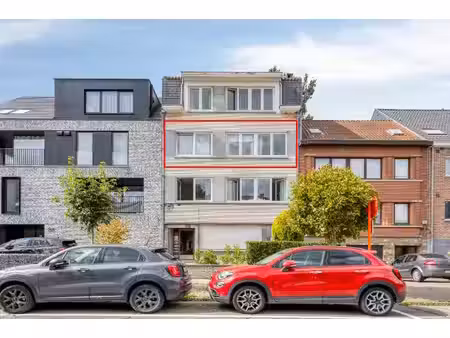 instapklaar appartement met 2 kamers en garage in strombeek