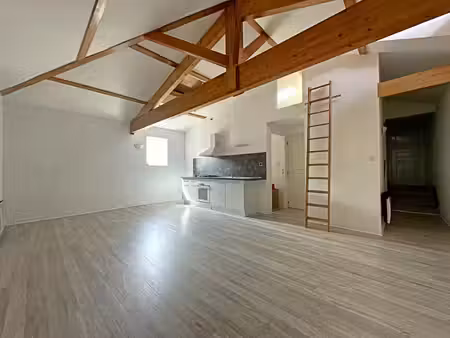 location appartement 2 pièces 48 m² à galgon (33133)