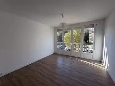 appartement 3 pièce(s) 52 m2