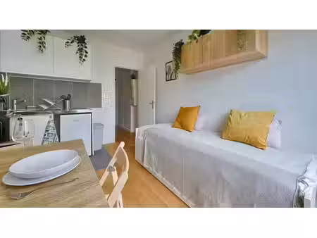 location meublée appartement 1 pièce 16 m² à paris 14ème (75014)  1 490 €