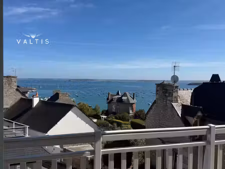 appartement a vendre avec superbe vue mer saint cast