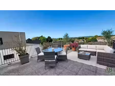 t4 attique 80m² de terrasse