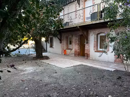 croix de pierre/avenue muret t3 en chartreuse avec jardin privatif
