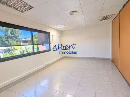 bureaux la seyne sur mer 3 pièce(s) 61 m2