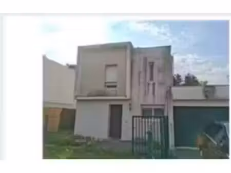 maison mitoyenne à louer à la grive à bourgoin