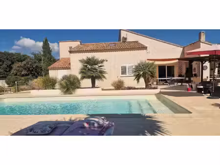 propriété en bord de mer avec jardin solaro (2b)