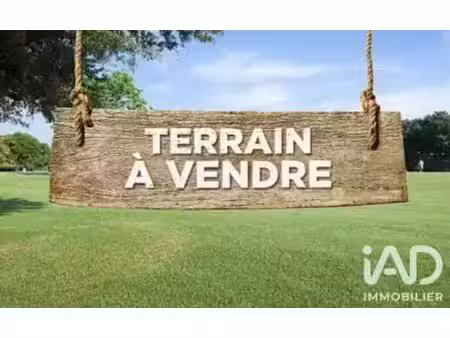 vente terrain 825 m²