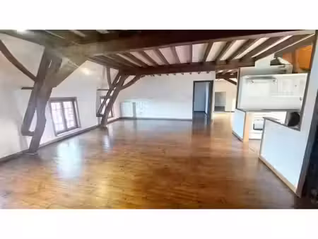 appartement à louer à rue des alliés 4 rouveroy (vbe70380)