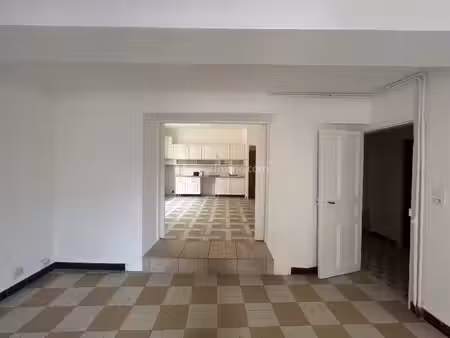 location appartement 2 pièces 83 m2 à martigues