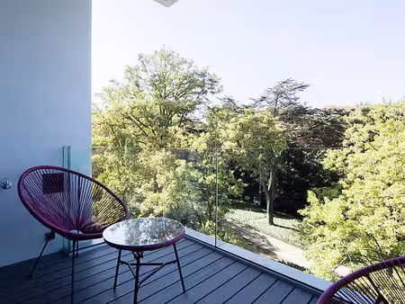 studio meublé avec accès handicapé  terrasse et ascenseur