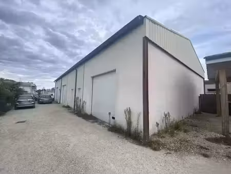 vente local d’activités 95m²