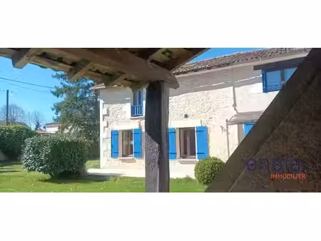 accueillante longere renovee proche de loudun