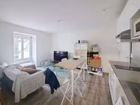location appartement 2 pièces à nantes (44000) : à louer 2 pièces / 38m² nantes