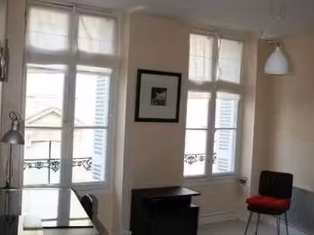 location appartement 2 pièces à bordeaux (33000) : à louer 2 pièces / 34m² bordeaux