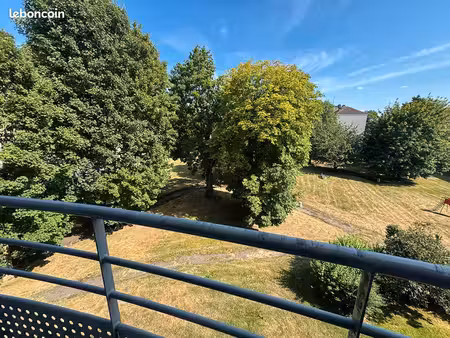 appartement 4 pièces 64 m²