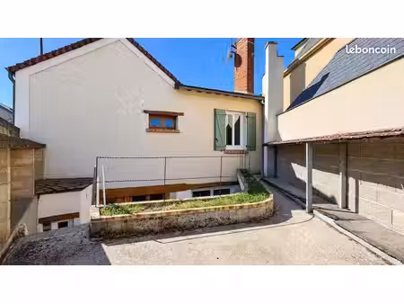 maison de ville 3 pièces 70 m²