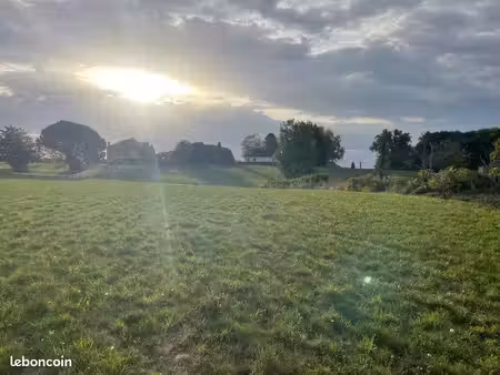 terrain avec cu 3300m2 constructibles (6700 au total)