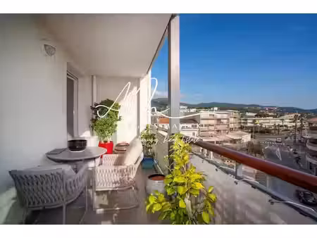 vente appartement 4 pièces 130 m² à cavalaire-sur-mer (83240)  1 795 000 €