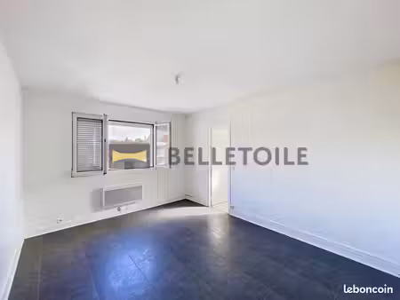 studio 1 pièce 24 m²