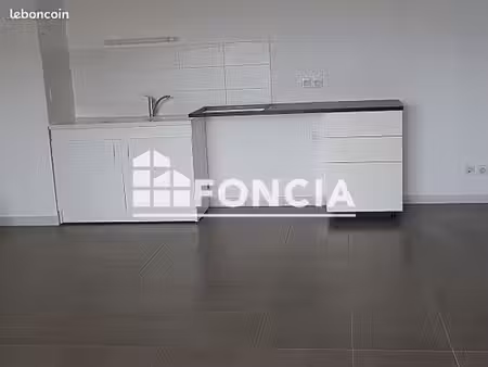 appartement 3 pièces 60.75m² à louer 901.94 - castelnau le lez 34170