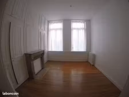 appartement 1 pièce 53 m²