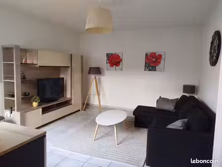 t2 meublé 48 m2
