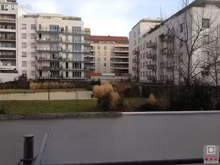 appartement 3 pièces 70 m²