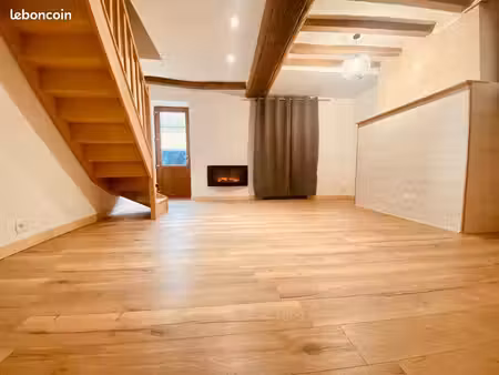 ◊ maison rénovée 70 m² – 2 chambres – fontaine-guérin – 620