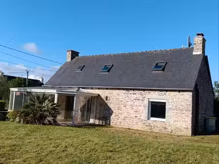 location longère en pierre